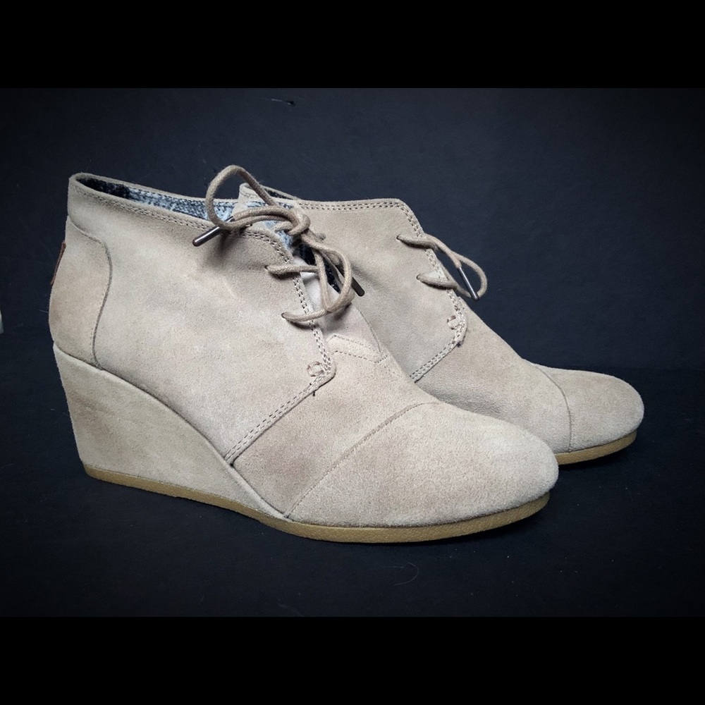 Toms - Size 10 Suede Wedge Booties